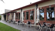 Cafetería-Restaurante La Hacienda de La LLorea Golf en Gijón