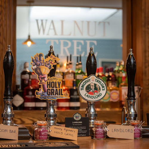 Reviews of Walnut Tree York in York - Pub