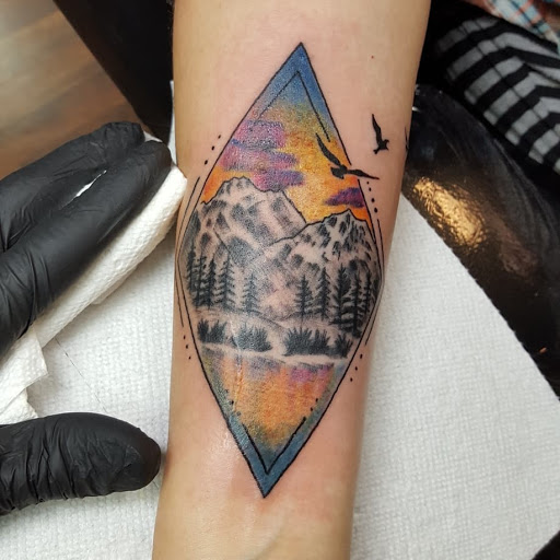 Tattoo Shop «Evolution Tattoo», reviews and photos, 1092 S Virginia St, Reno, NV 89502, USA