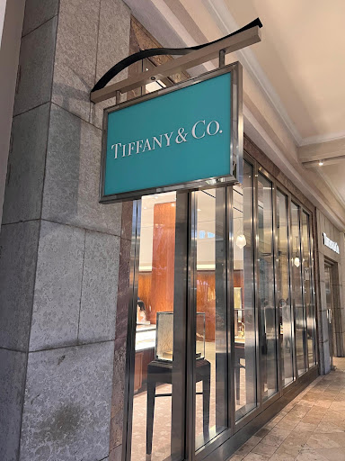 Jewelry Store «Tiffany & Co.», reviews and photos, 342 San Lorenzo Ave, Coral Gables, FL 33146, USA