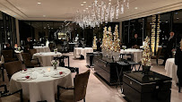 Atmosphère du Restaurant gastronomique Villa René Lalique à Wingen-sur-Moder - n°3