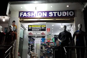 Fashion Studio image