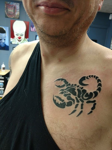 Tattoo and Piercing Shop «Lunchbox Tattoo & Body Piercing», reviews and photos, 3604 N Chapel Hill Rd, Johnsburg, IL 60050, USA