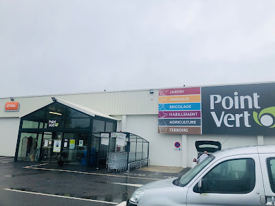 Gamm vert à Plouguernével