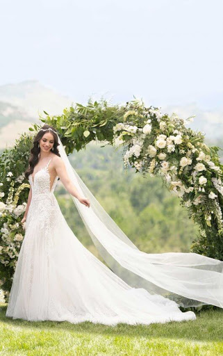 Bridal Shop «Flares bridal + formal», reviews and photos, 1700 N Broadway #100, Walnut Creek, CA 94596, USA