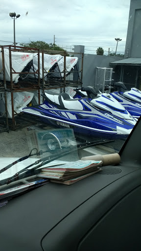 Motorsports Store «North Miami Motorsports», reviews and photos, 17777 NW 2nd Ave, Miami, FL 33169, USA