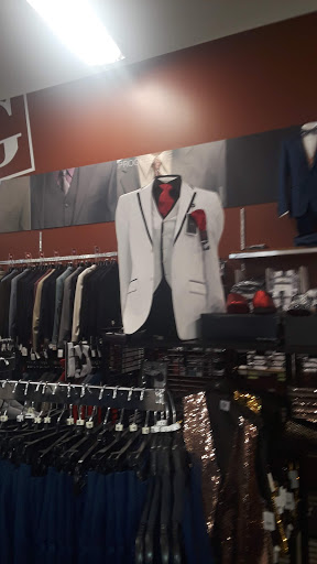 Clothing Store «K&G Fashion Superstore», reviews and photos, 3001 W Cheltenham Ave, Wyncote, PA 19095, USA