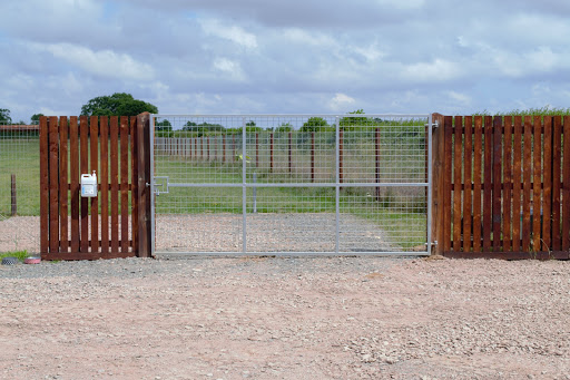 Moulton Dog Walking Field