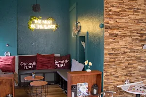 Lisa's Café / Bistro / Bar image