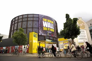THE WALL - asisi Panorama image