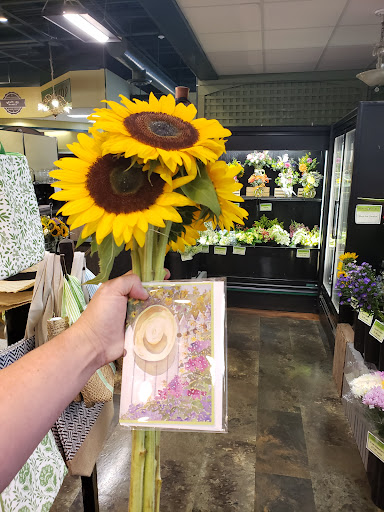 Market «Belmont Market», reviews and photos, 600 Kingstown Rd, Wakefield, RI 02879, USA