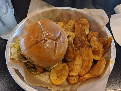American Restaurant «Twisted Rooster», reviews and photos, 45225 Marketplace Blvd, New Baltimore, MI 48051, USA