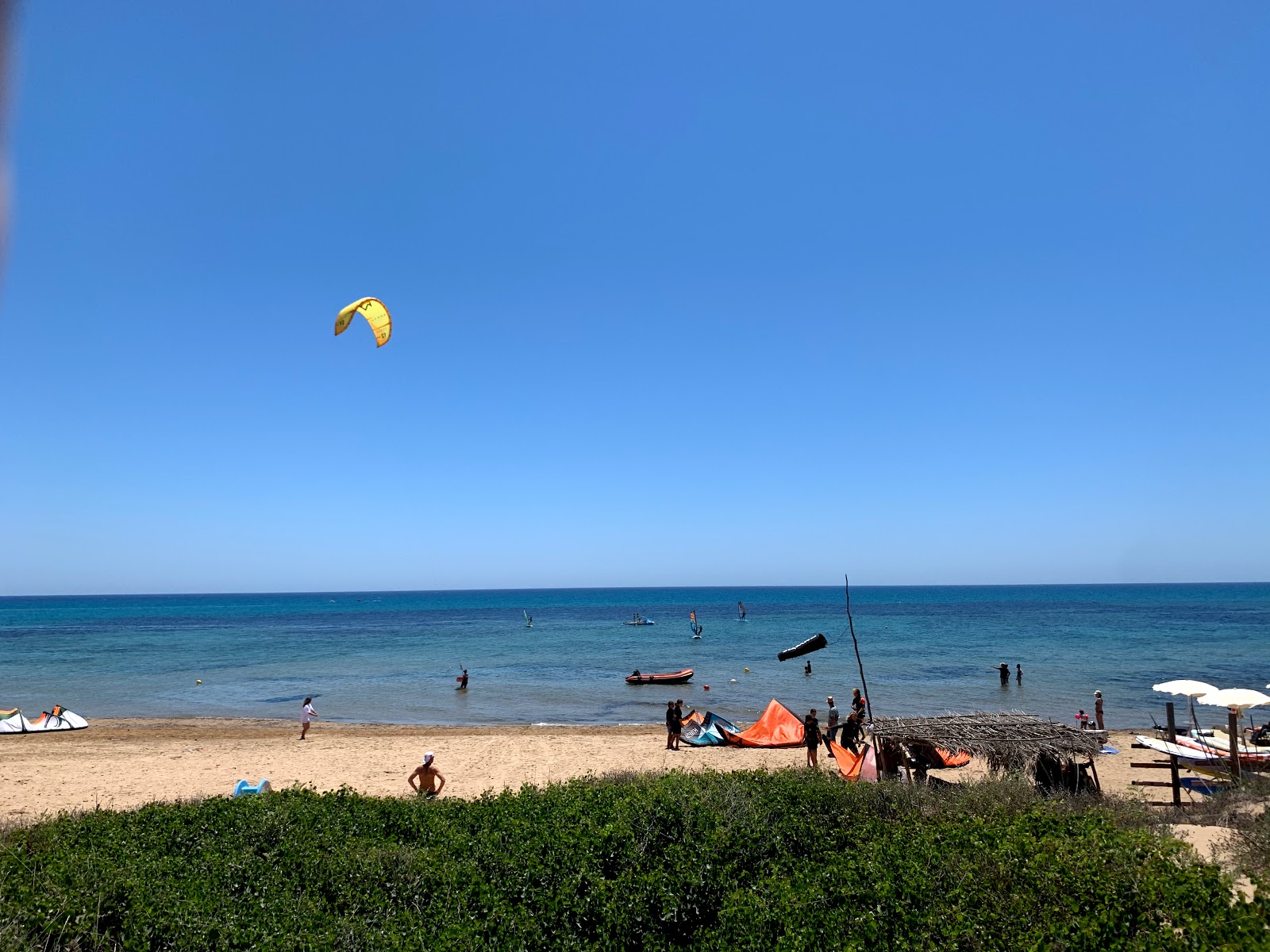 Foto von Puzziteddu beach wilde gegend