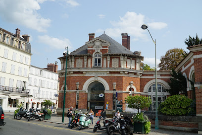 Photo du Banque La poste (Banque Postale) à Fontainebleau
