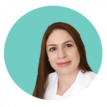 Dra. Paola Andrea Restrepo Hernandez, Pediatra