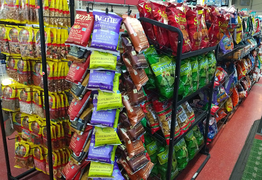 Grocery Store «Cottonwoods Market», reviews and photos, 35867 Knox Butte Rd E, Albany, OR 97322, USA