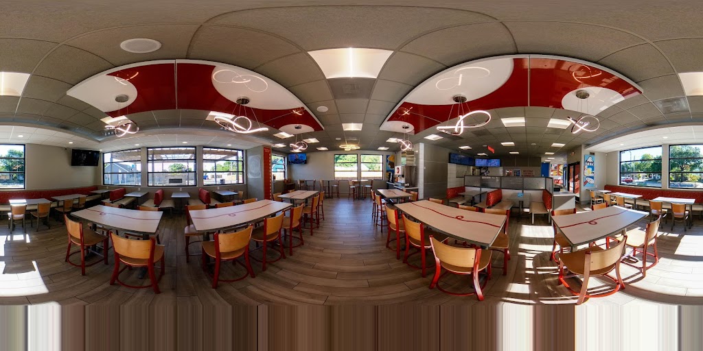 Dairy Queen Grill & Chill 66762