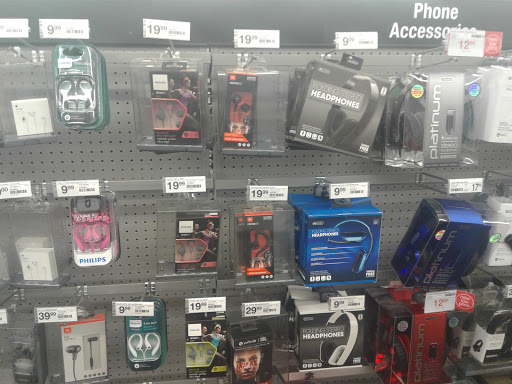 Office Supply Store «Staples», reviews and photos, 7933 Annapolis Rd, Lanham, MD 20706, USA