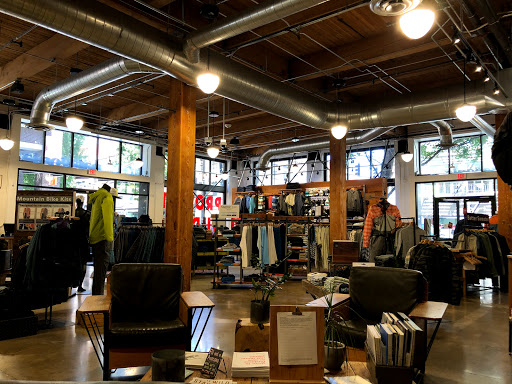 Clothing Store «Patagonia Portland», reviews and photos, 1106 W Burnside St, Portland, OR 97209, USA