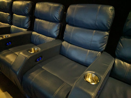 Movie Theater «Airport Stadium 12», reviews and photos, 409 Aviation Blvd, Santa Rosa, CA 95403, USA