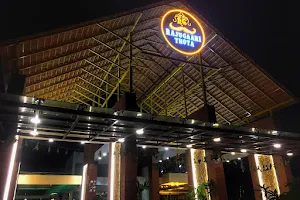 Rajugari Thota Hotel image