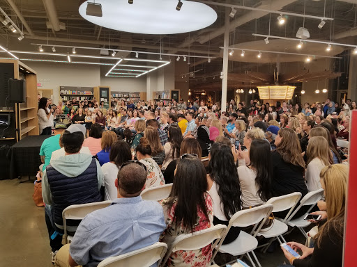 Book Store «Barnes & Noble», reviews and photos, 280 Palladio Pkwy, Folsom, CA 95630, USA