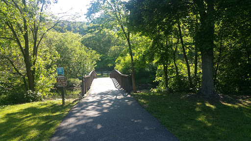 Park «Bronx River Park», reviews and photos, 2 Bronx River Pkwy, Scarsdale, NY 10583, USA