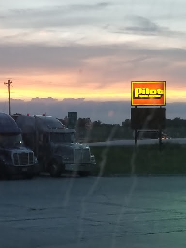 Convenience Store «Pilot Travel Center», reviews and photos, 2086 Atalissa Rd, Atalissa, IA 52720, USA