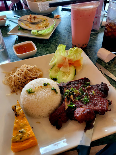 Chopstix Restaurant: Vietnamese Street Food & Cafe
