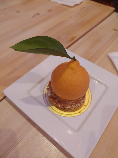 BAI WEI (Sakura Mandarin)