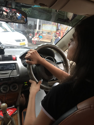 Driving lessons Mumbai