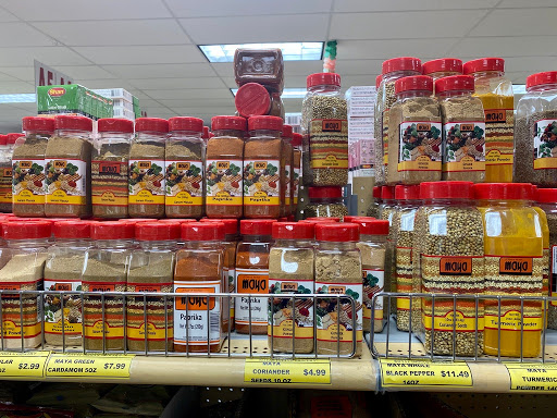 Grocery Store «Royal Indian Grocery», reviews and photos, 560 New Park Ave, West Hartford, CT 06110, USA