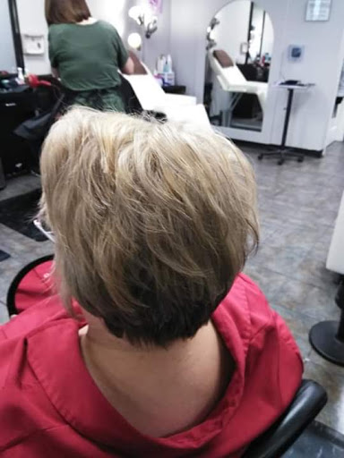 Beauty Salon «Clip & Flip Hair Salon», reviews and photos, 8802 Potranco Rd #108, San Antonio, TX 78251, USA