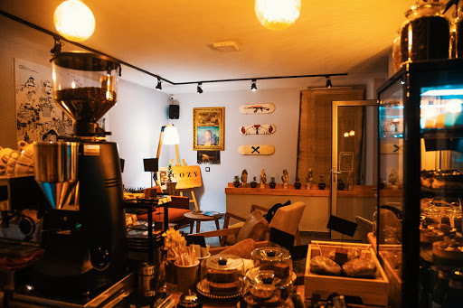 Cozy Coffee House (Lara)