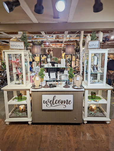 Gift Shop «The Stable Home Decor», reviews and photos, 101 Co Rd 557A, Lake Alfred, FL 33850, USA