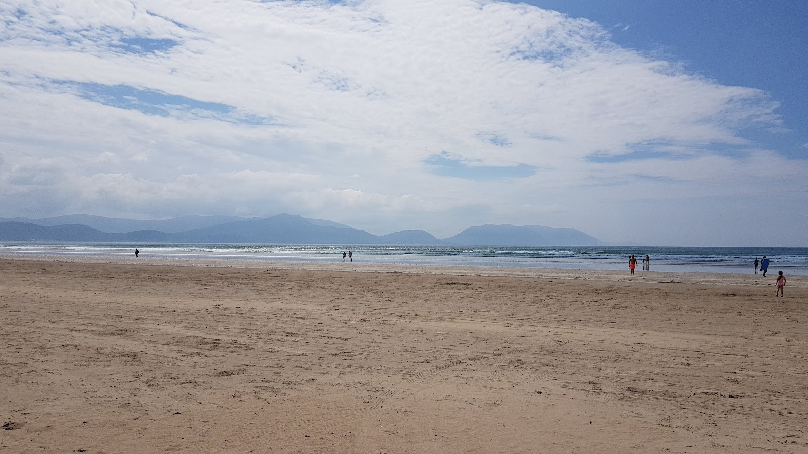 Foto di Inch Beach - luogo popolare tra gli intenditori del relax