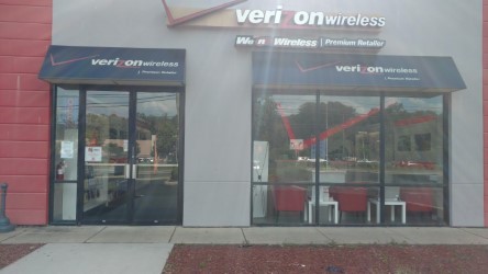 Cell Phone Store «Verizon Authorized Retailer, TCC», reviews and photos, 660 Woodbury Glassboro Rd c, Sewell, NJ 08080, USA