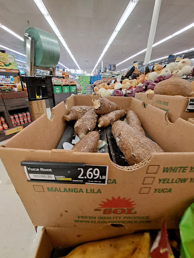 Grocery Store «Food Lion», reviews and photos, 719 S Congress Blvd, Smithville, TN 37166, USA