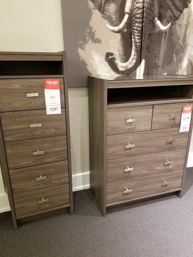 Furniture Store «American Signature Furniture», reviews and photos, 2130 Gallatin Pike N, Madison, TN 37115, USA