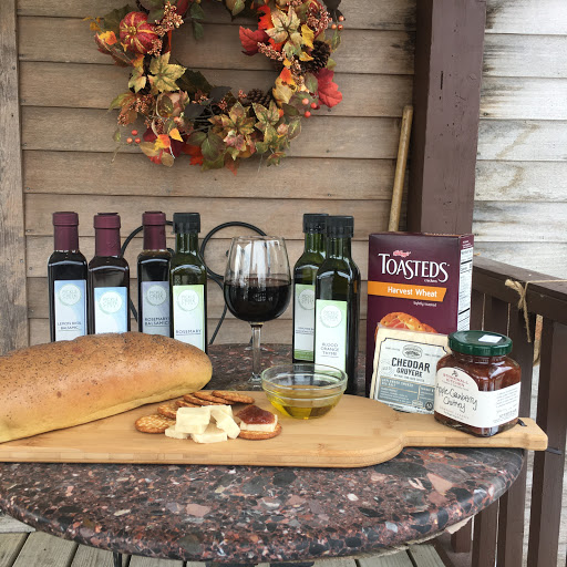 Liquor Store «Heritage Winery & Cheese Haus», reviews and photos, 4402 220th Trail, Amana, IA 52203, USA