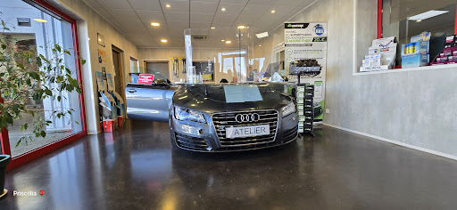 Photo 1 - AUTO CENTRE EUROPE