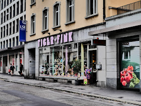 Tiger-Fink Family Shop