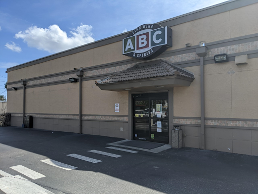 Liquor Store «ABC Fine Wine & Spirits», reviews and photos, 204 107th Ave, Treasure Island, FL 33706, USA