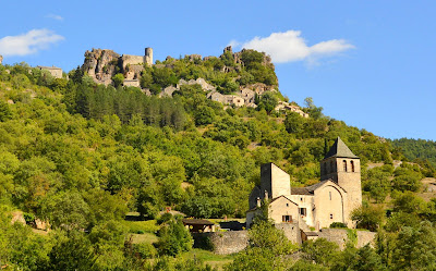 Église Notre-Dame des Treilles à La Roque-Sainte-Marguerite