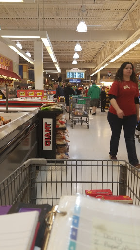 Grocery Store «Giant Food Stores», reviews and photos, 315 York Rd, Willow Grove, PA 19090, USA