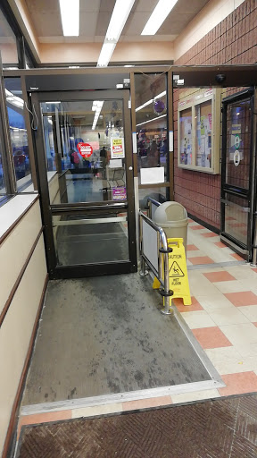 Grocery Store «Market Basket», reviews and photos, 25 Storey Ave, Newburyport, MA 01950, USA