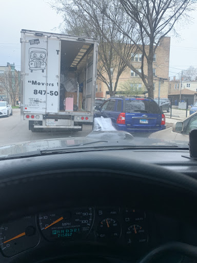 Moving and Storage Service «Two Men and a Truck», reviews and photos, 2417 W Fulton St, Chicago, IL 60612, USA