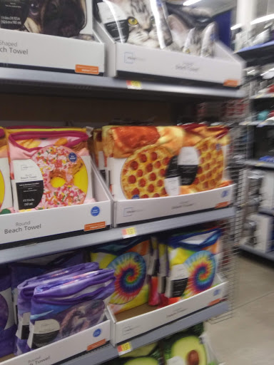 Department Store «Walmart Supercenter», reviews and photos, 3003 N Highway 61, Muscatine, IA 52761, USA