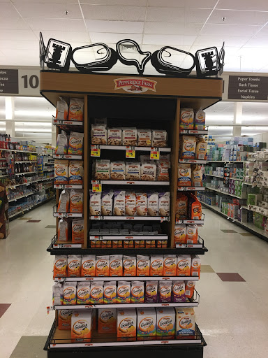 Supermarket «Stop & Shop», reviews and photos, 57-01 Sunrise Hwy, Holbrook, NY 11741, USA