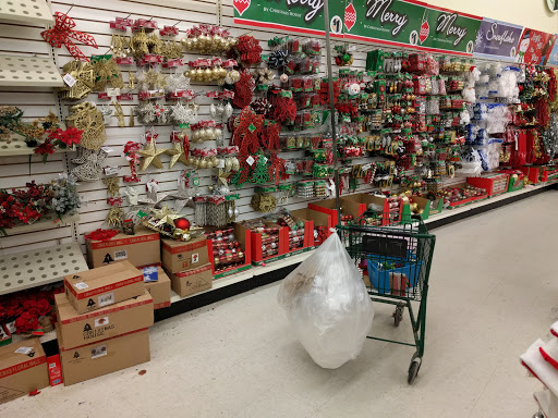 Dollar Store «Dollar Tree», reviews and photos, 1 Padanaram Rd, Danbury, CT 06811, USA
